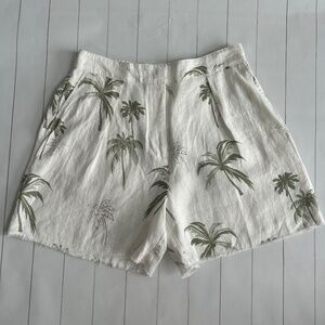 ATM women size 6 white palm print shorts 100% linen fray hem resort wear NEW